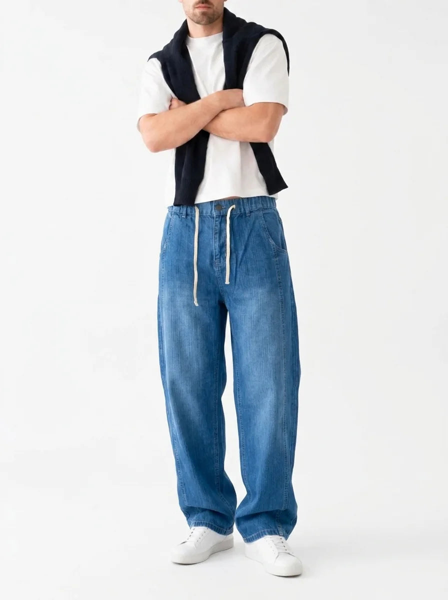 Mid Light Blue Denim Jeans With Dart